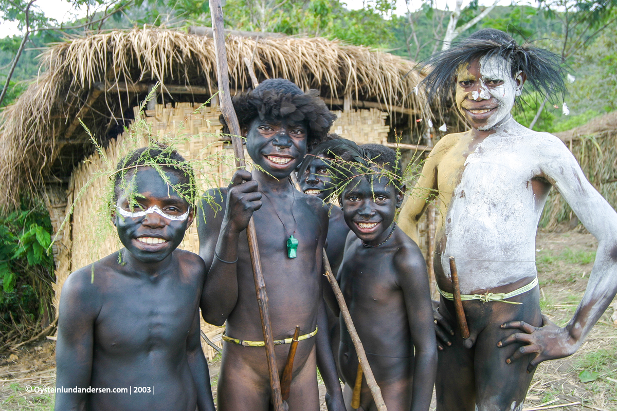 Dani tribe (Baliem Valley) – Øystein Lund Andersen Photography