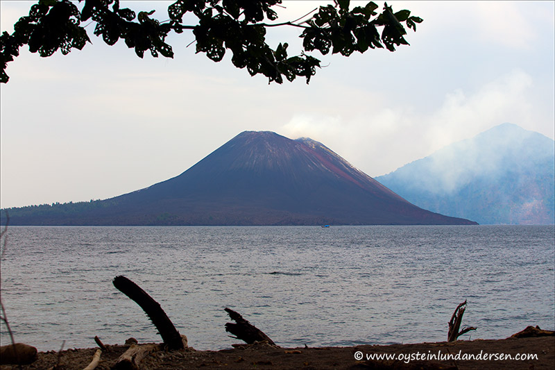Krakatau-march 2013-(IMG_0127)
