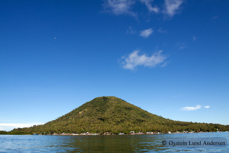 Maitara Island outside Tidore.