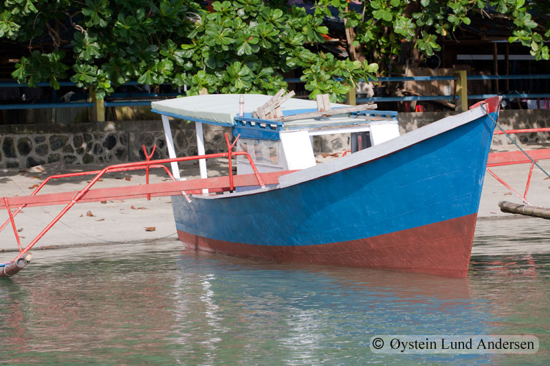 Traditional Manadonese fishing vessel.