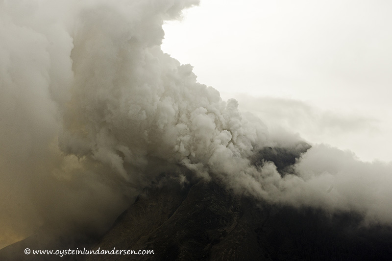 24. Plume from Sinabung. (12th January - 17:37)