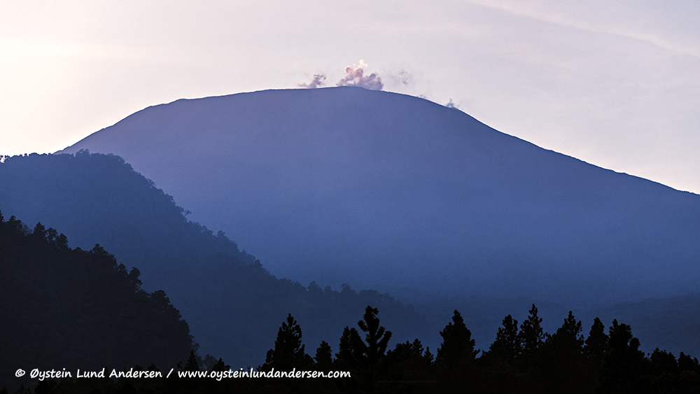 Slamet-volcano-Indonesia-2014(IMG_5368)