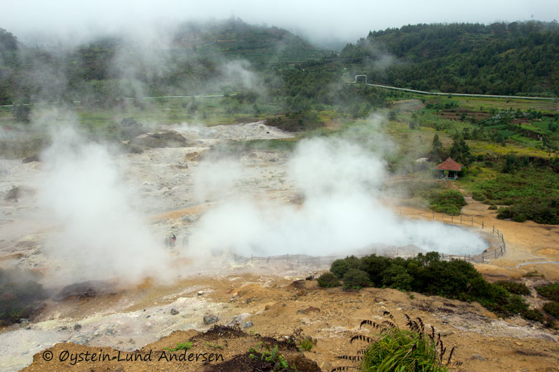 Sikidang Crater Dieng Indonesia