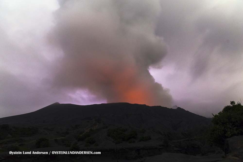 Bromo Tengger Indonesia Eruption Volcano April 2016