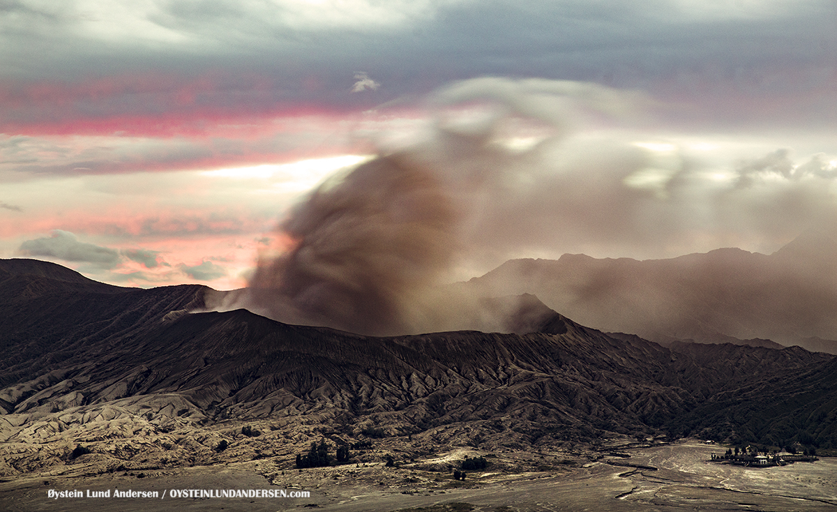 Bromo Tengger Volcano Eruption October 2016 Indonesia