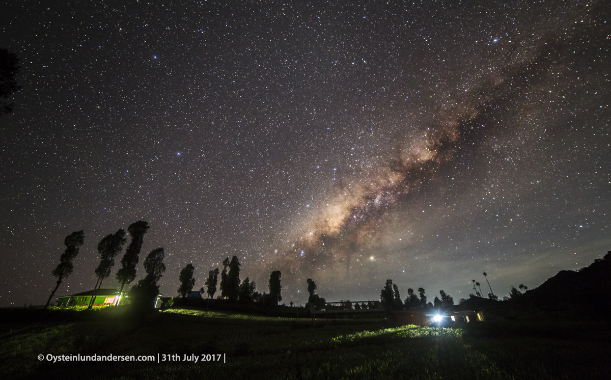 Milky way night bromo long exposure galactic centre 2017