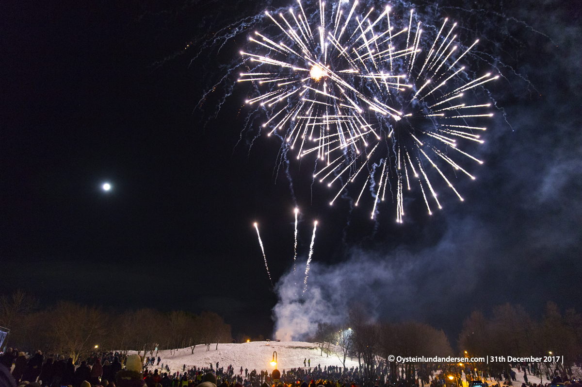 fireworks bodø norway nyttårsaften show 2017