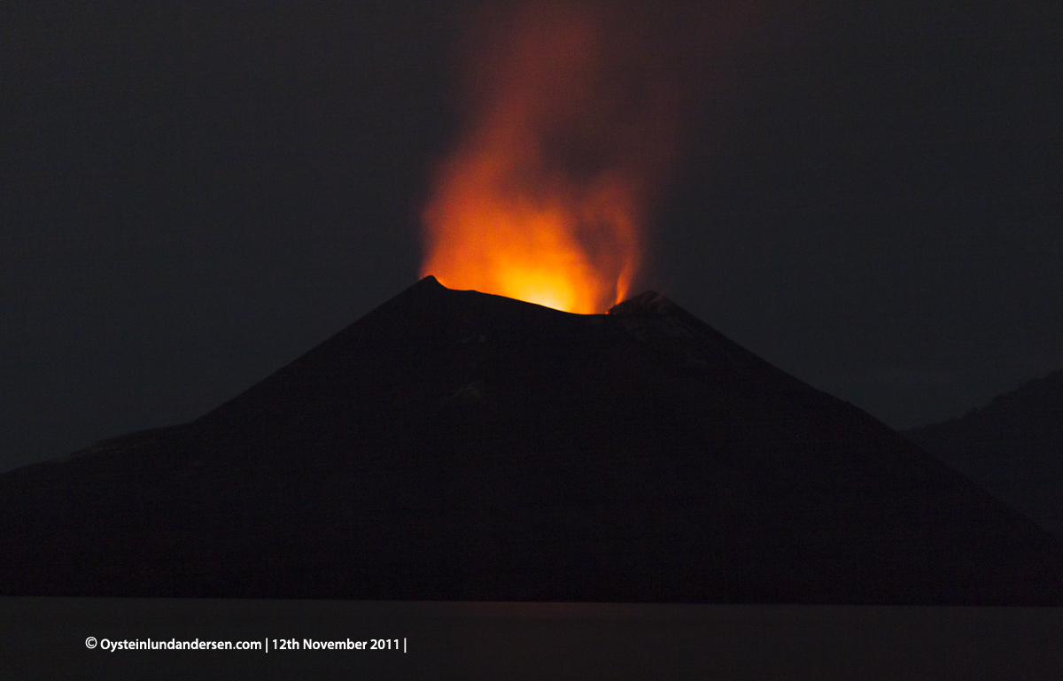 Krakatau Krakatoa 2011 eruption volcano ash Øystein Andersen