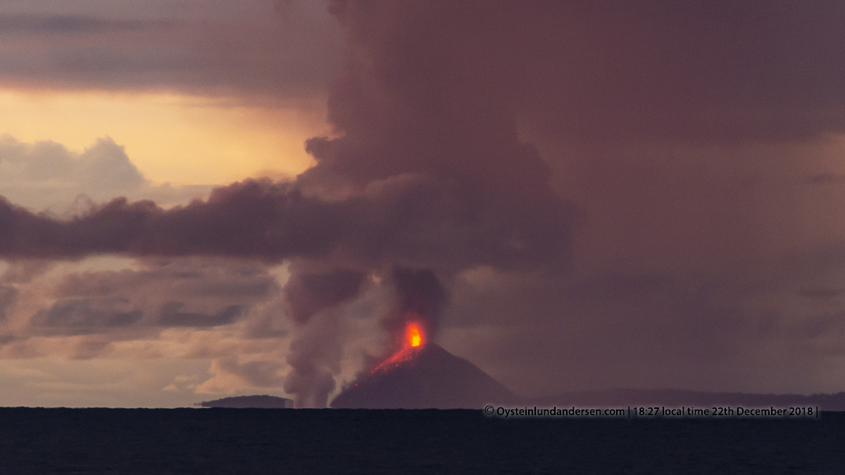 Krakatau eruption tsunami anyer indonesia 2018 volcano photo