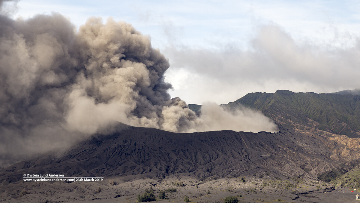 Bromo Volcano Eruption 23 24 March 2022 ystein Lund Bromo Volcano Eruption 23 24 March 2022 ystein Lund