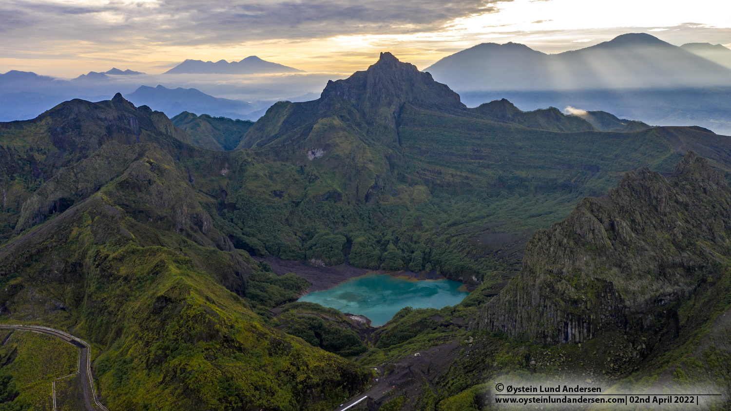 Kelud volcano Indonesia 2022 crater lake turquoise